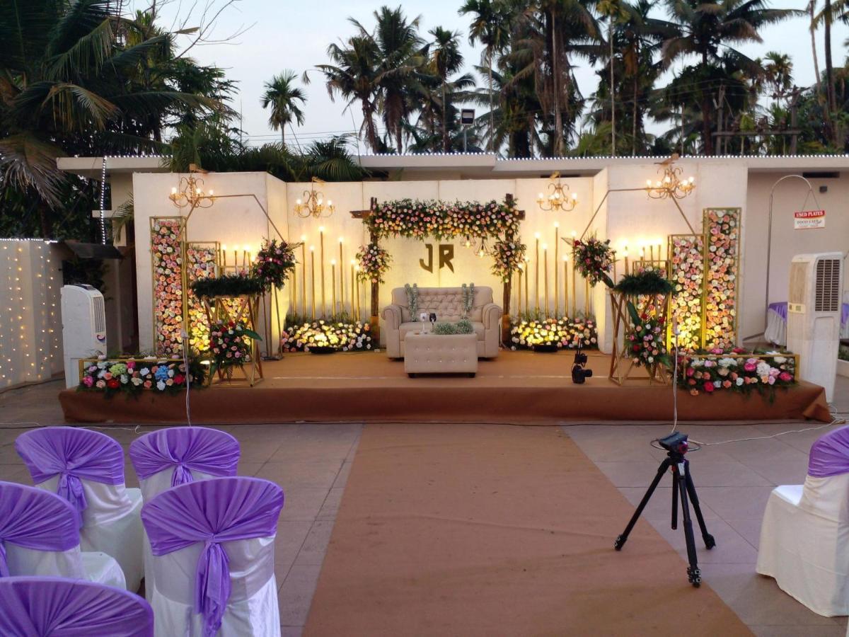 Hotel Angamaly Convention Centre Kochi Zewnętrze zdjęcie