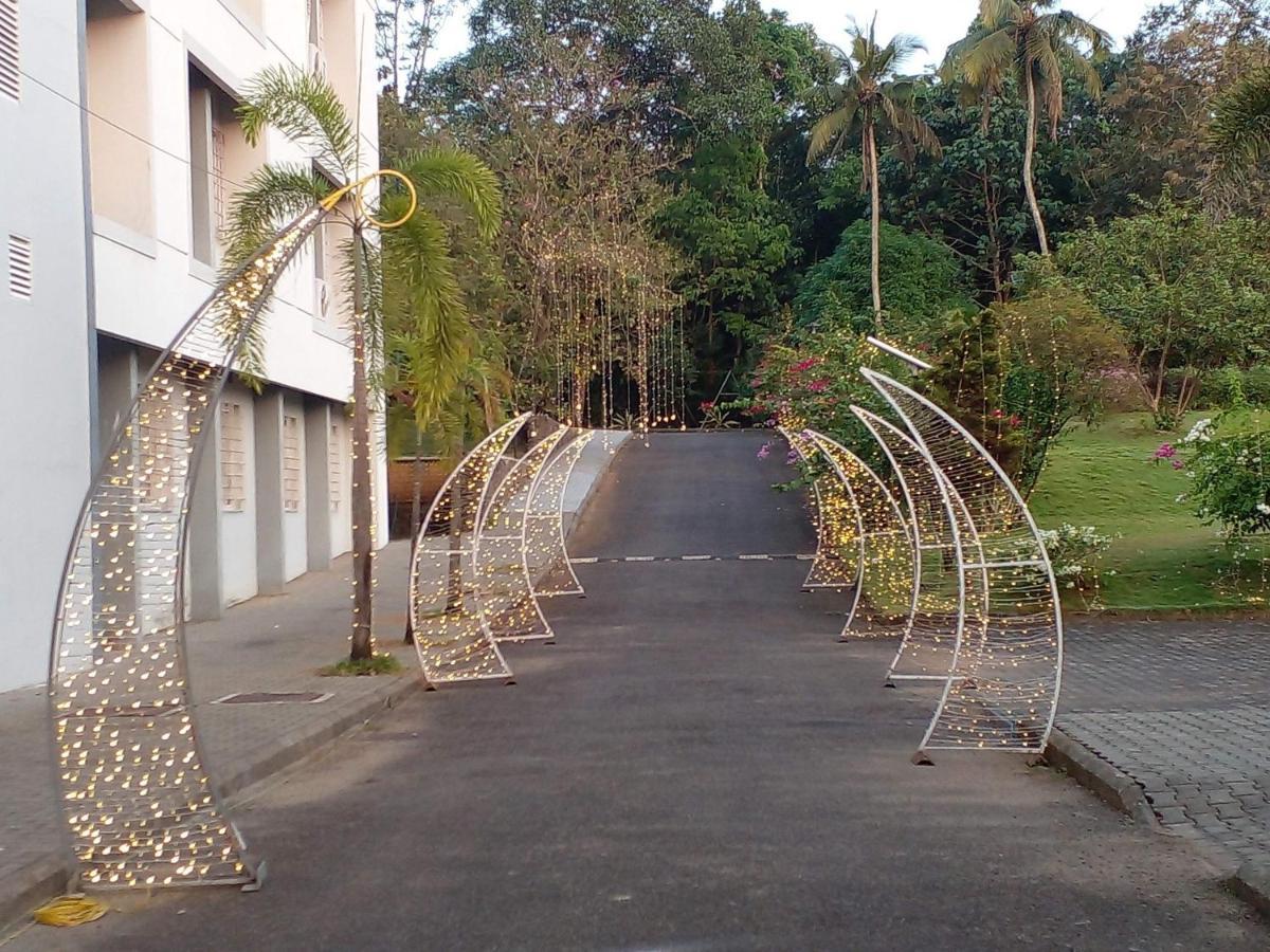 Hotel Angamaly Convention Centre Kochi Zewnętrze zdjęcie